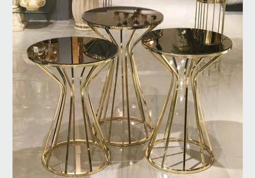 Sablier de table gigogne en métal doré et bronze 
