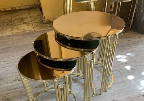 Table gigogne en métal bronze doré PIANO